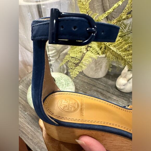 TORY BURCH Blue Alma Platform Sandal - Picture 4 of 16